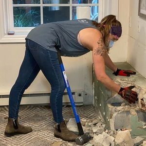 Meet your Posher, Jennifer